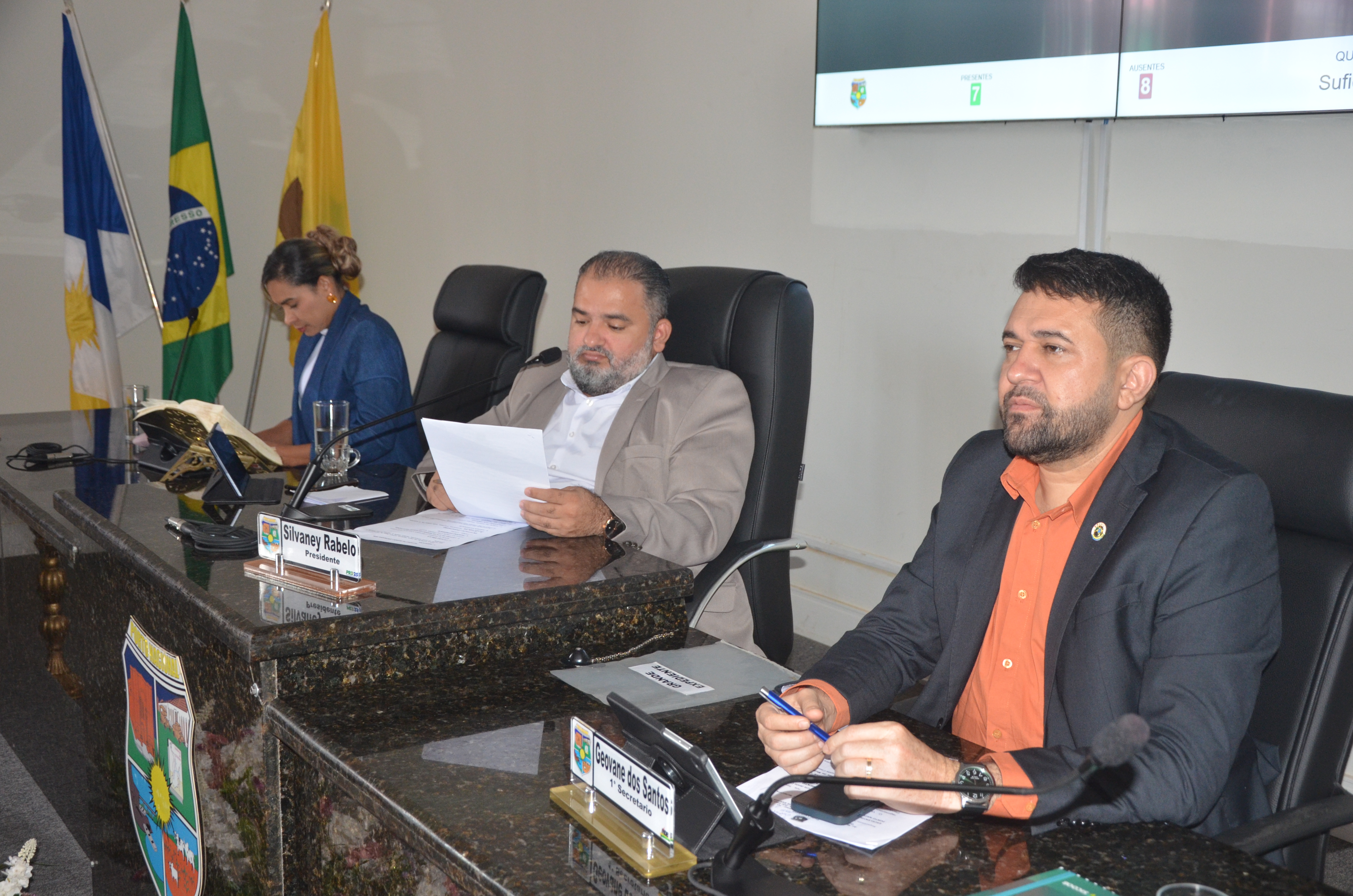 Câmara de Porto Nacional realiza 16ª Sessão Ordinária e aprova indicação para reforma de UBS e moção de congratulação