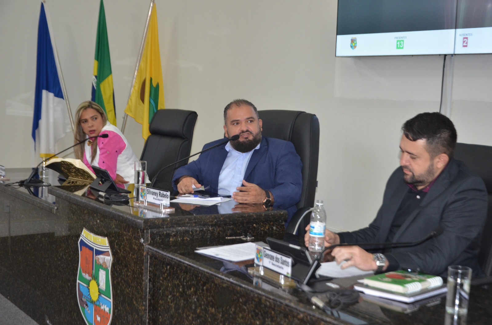 Câmara de Porto Nacional realiza 53º sessão ordinária e recebe consultora da Unesco 