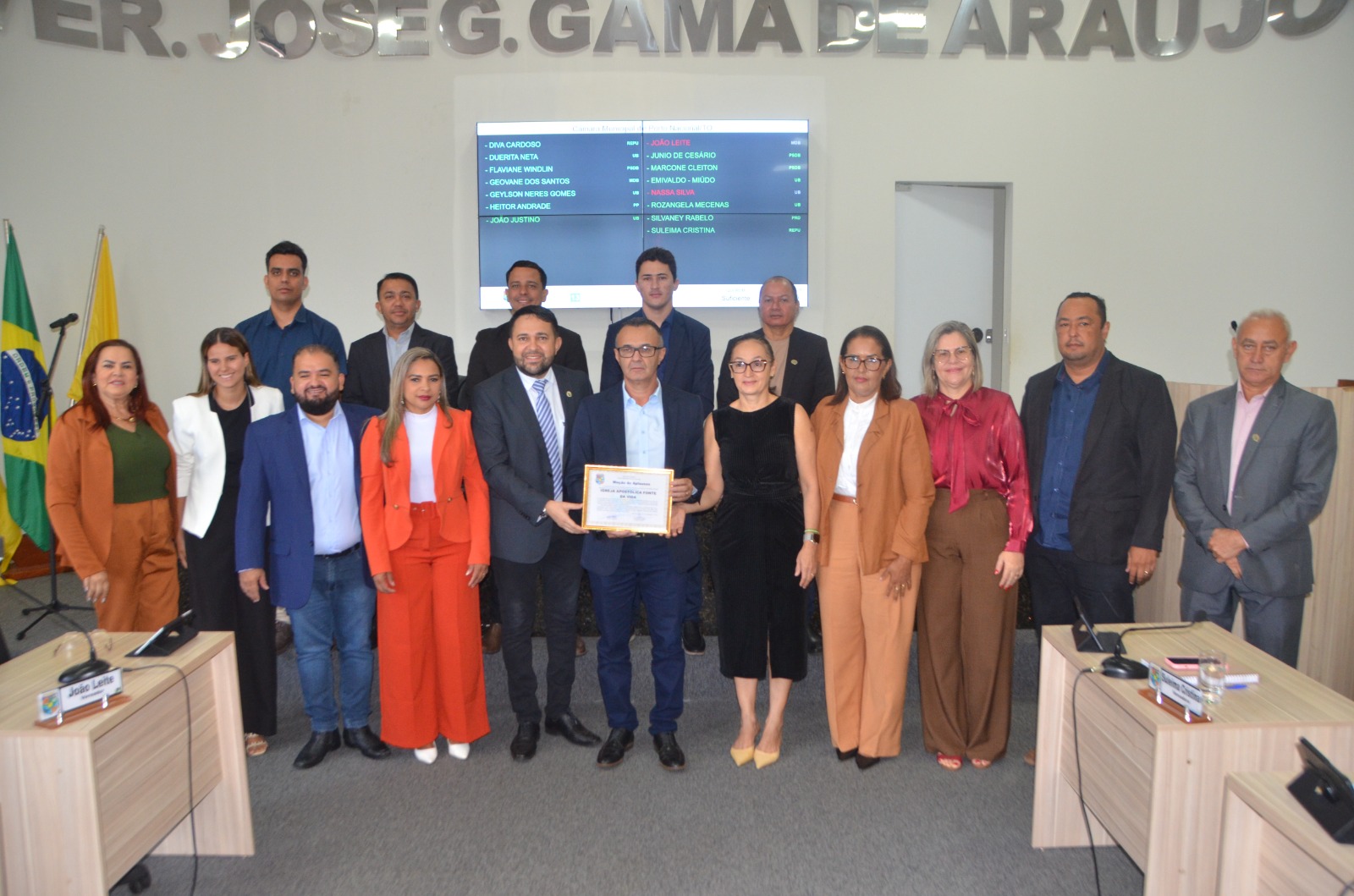 Câmara de Porto Nacional Realiza Sessão Solene em Homenagem aos 20 Anos da Igreja Fonte da Vida