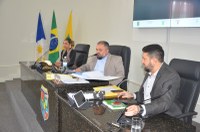Câmara Municipal de Porto Nacional aprova pacote de 10  projetos de lei  do Executivo em sessão extraordinária