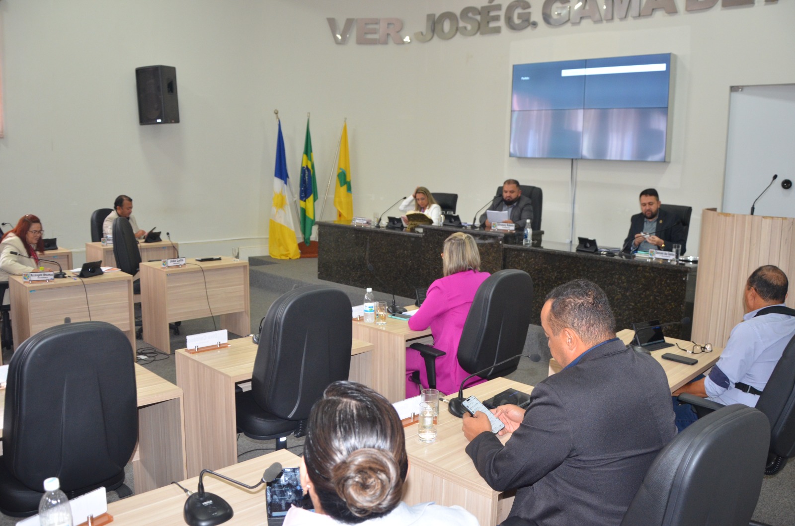 Câmara Municipal realiza 10ª sessão ordinária 