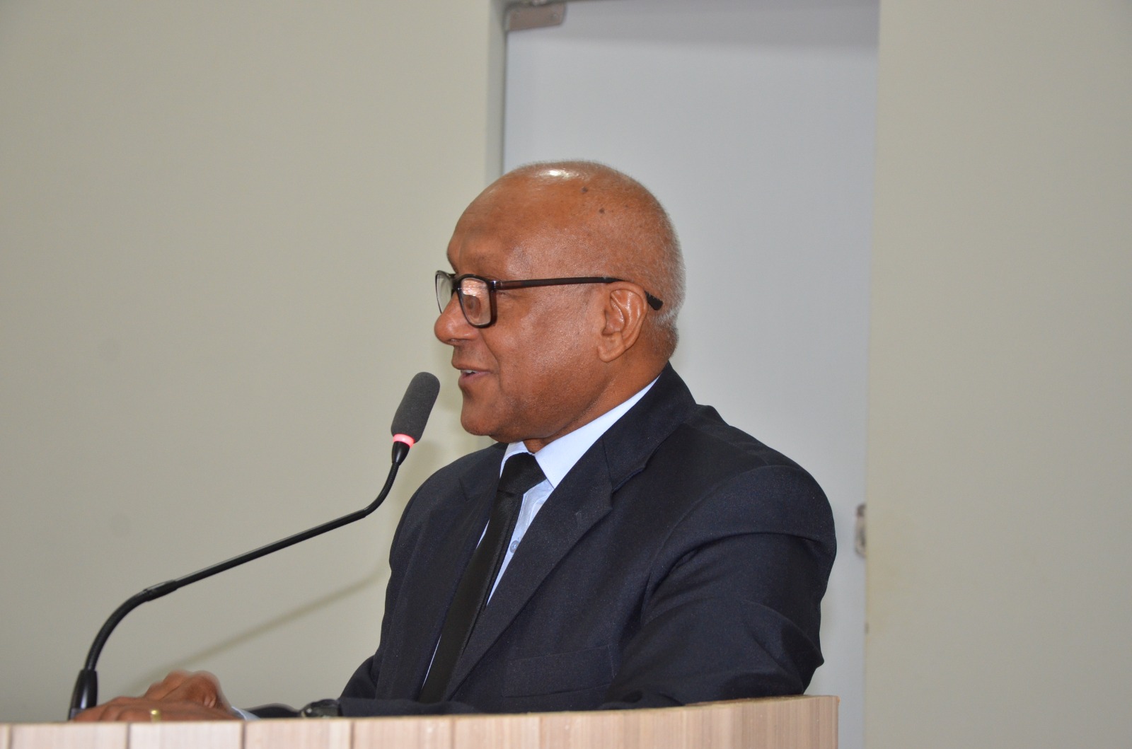 Vereador  Salmon Pugas