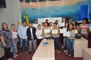 Entrega certificados a participantes do curso de pregoeiros