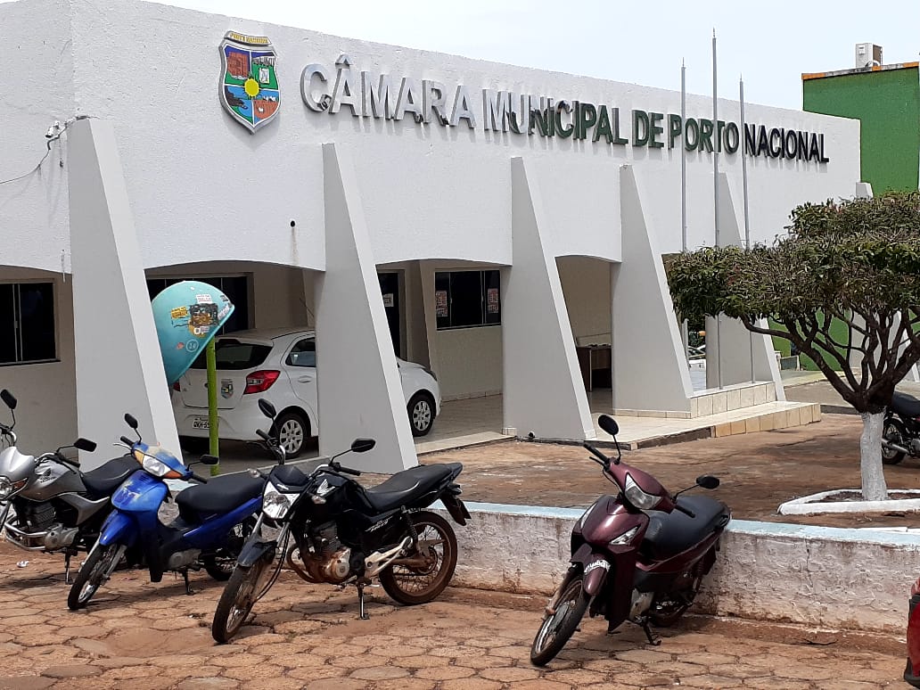 CÂMARA MUNICIPAL DE PORTO NACIONAL ENTREGA OFÍCIO AO EXECUTIVO COM REINVINDICAÇÕES DO COMITÊ CIVIL DE COMBATE AO CORONAVÍRUS.