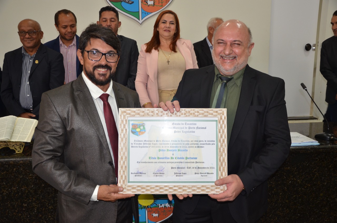 Câmara Municipal entrega título de cidadão portuense ao Dr. Pedro Biazotto